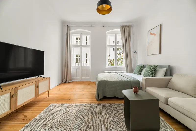Wunderschönes Studio mit Balkon in Pankow - voll möbliert — photo 1